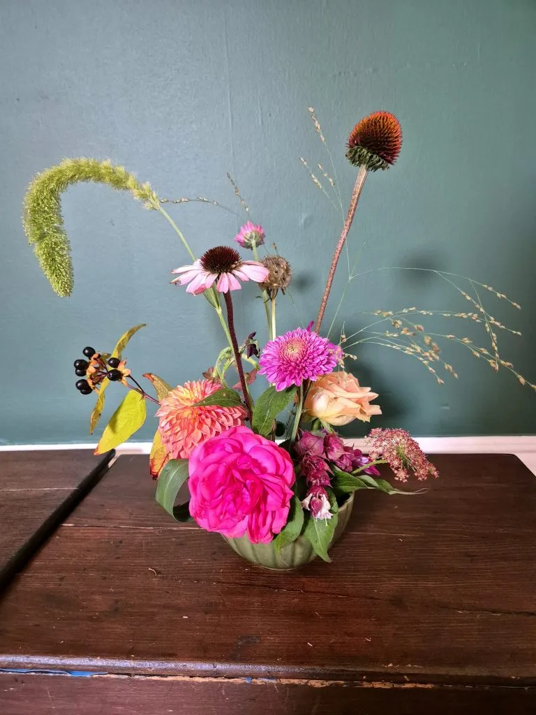fraoch floral design wedding at cambo house